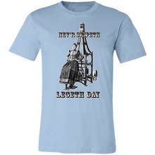 Load image into Gallery viewer, VICTORIAN WOMAN LEG DAY GYM T SHIRT
