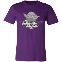 Load image into Gallery viewer, YODA GYM T SHIRT
